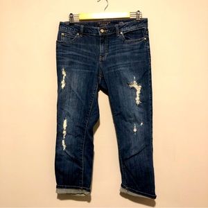 Jennifer Lopez denim capris - size 6
